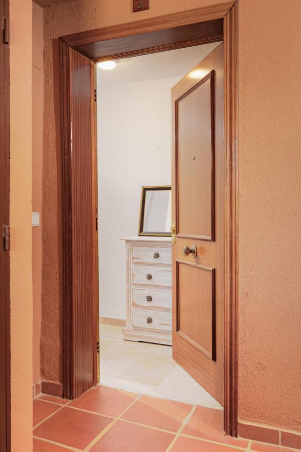Fresh Penthouse Apartment With Great Sea Views Касарес Экстерьер фото