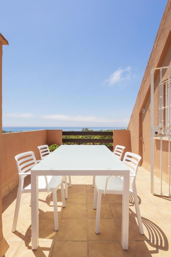 Fresh Penthouse Apartment With Great Sea Views Касарес Экстерьер фото