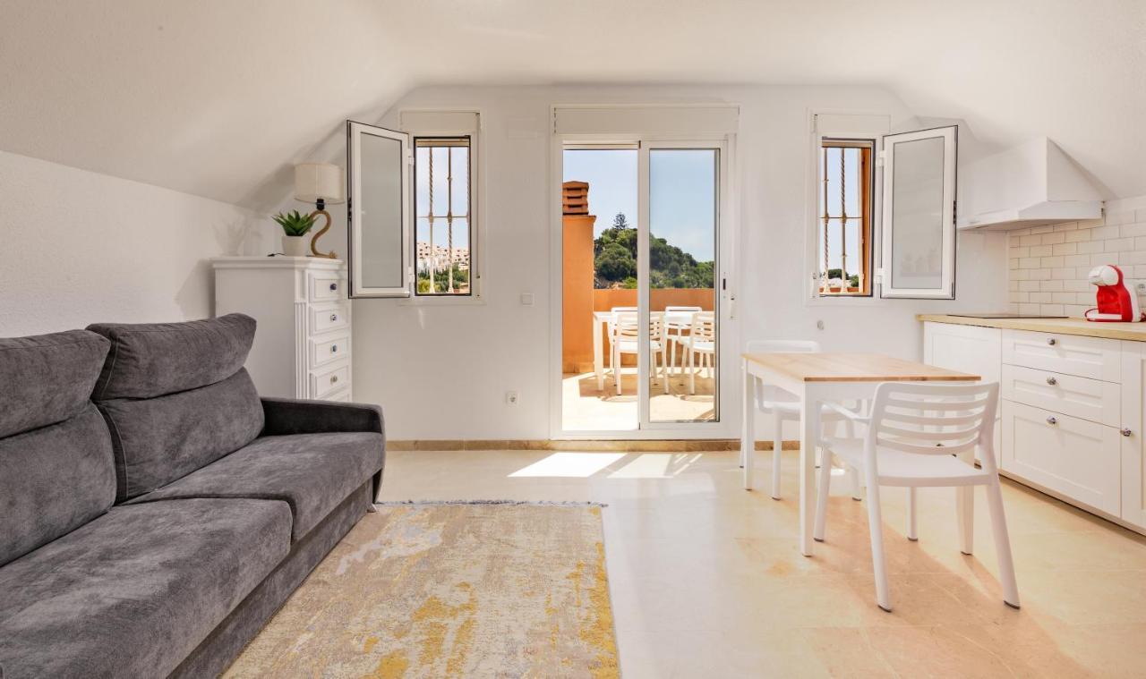 Fresh Penthouse Apartment With Great Sea Views Касарес Экстерьер фото
